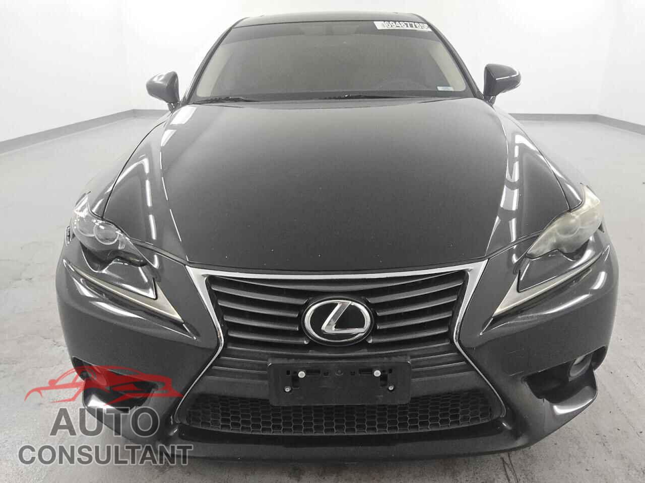 LEXUS IS 2014 - JTHBE1D20E5003372