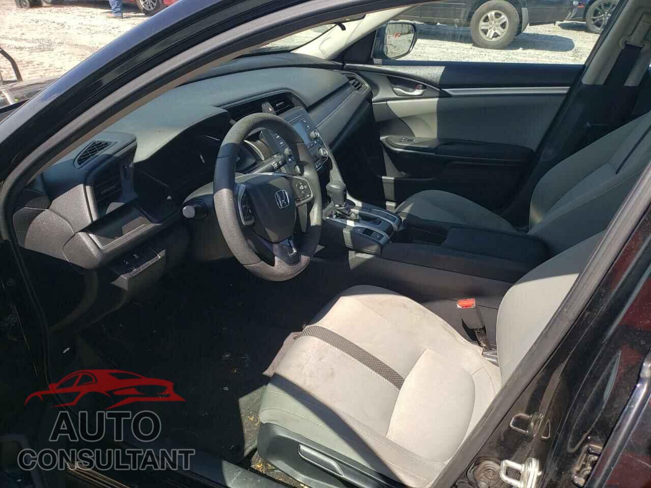 HONDA CIVIC 2019 - 2HGFC2F62KH603203