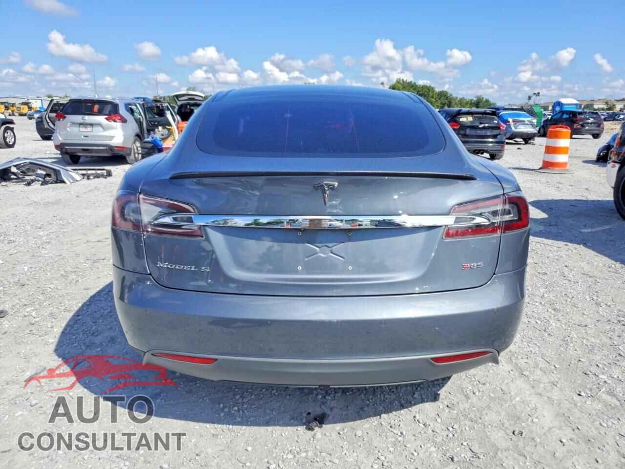 TESLA MODEL S 2014 - 5YJSA1H17EFP43398