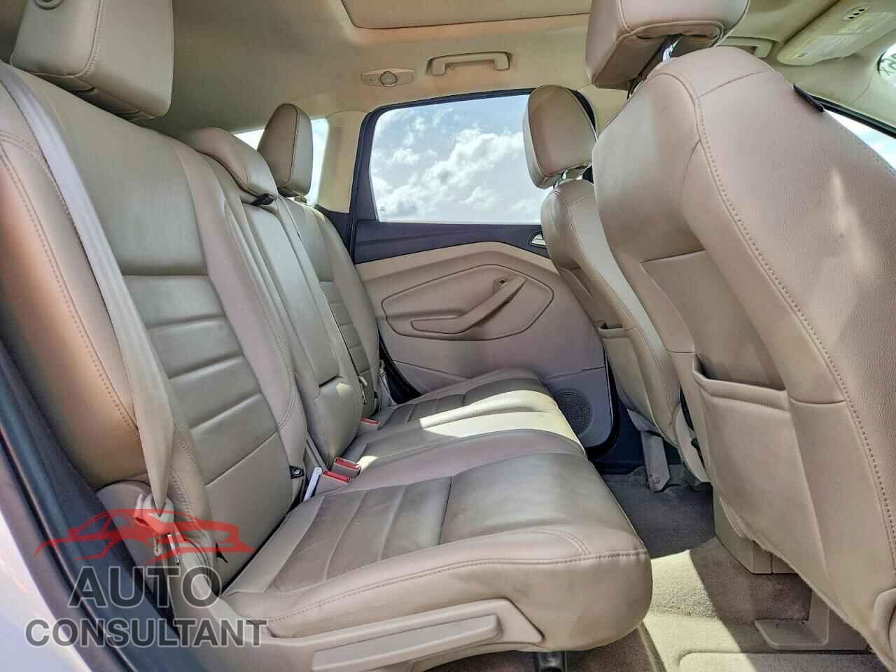 FORD ESCAPE 2014 - 1FMCU9J96EUB52721