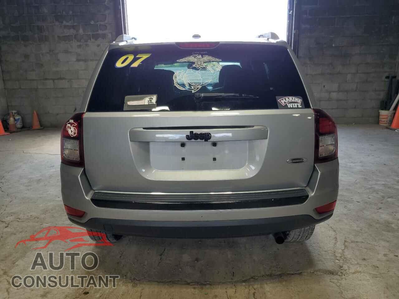 JEEP COMPASS 2015 - 1C4NJCBA6FD367495