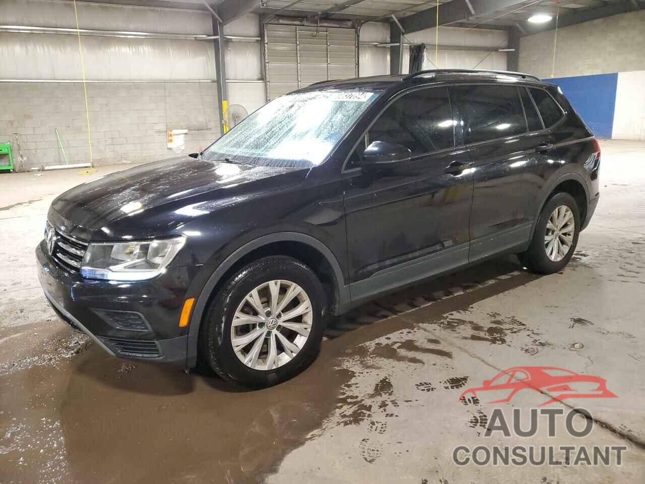 VOLKSWAGEN TIGUAN 2018 - 3VV0B7AX1JM087616