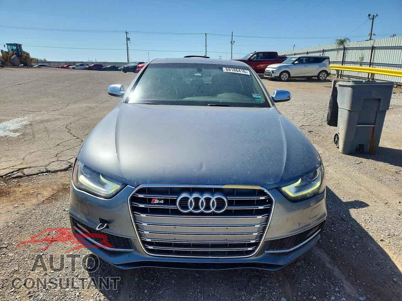 AUDI S4/RS4 2014 - WAUDGAFL0EA046544