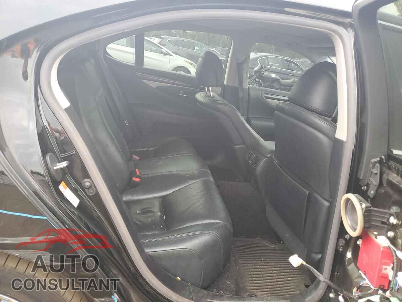 LEXUS LS460 2017 - JTHCL5EF3H5029021