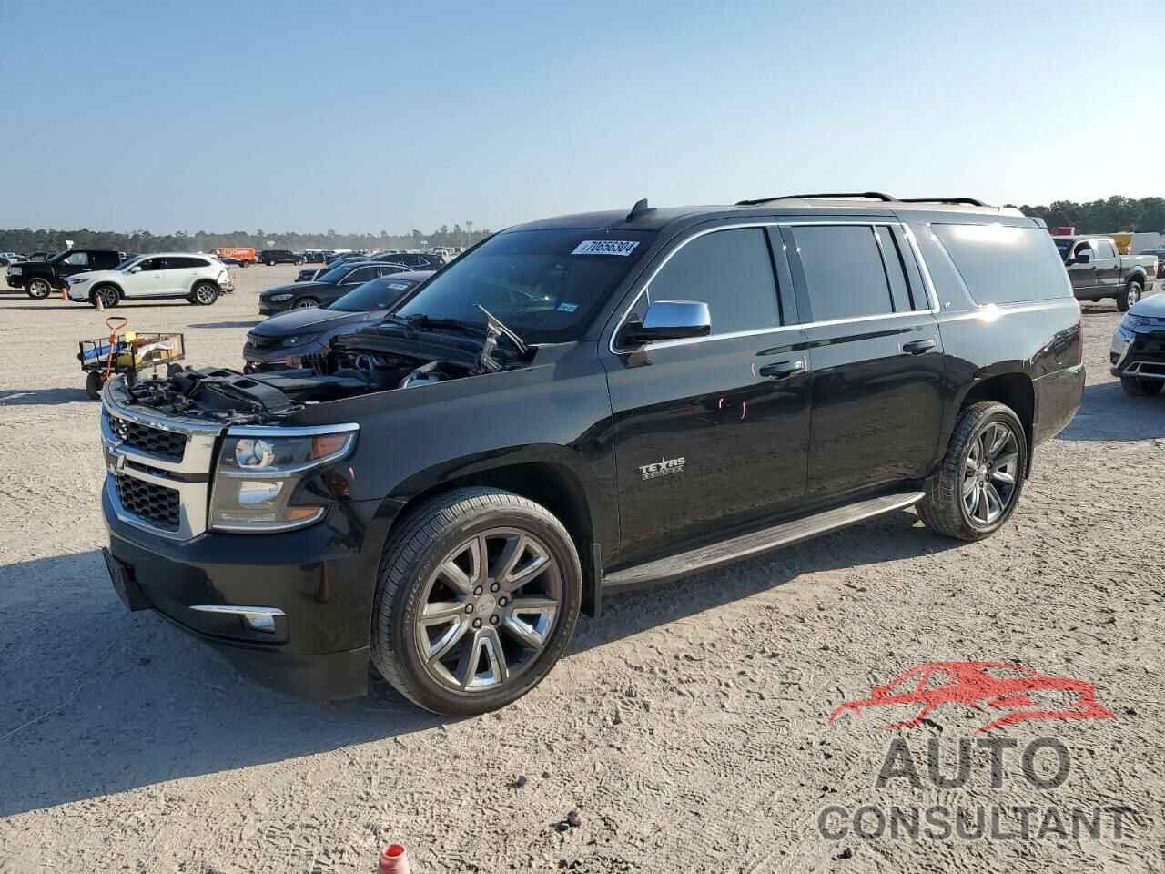 CHEVROLET SUBURBAN 2017 - 1GNSCHKC3HR407041