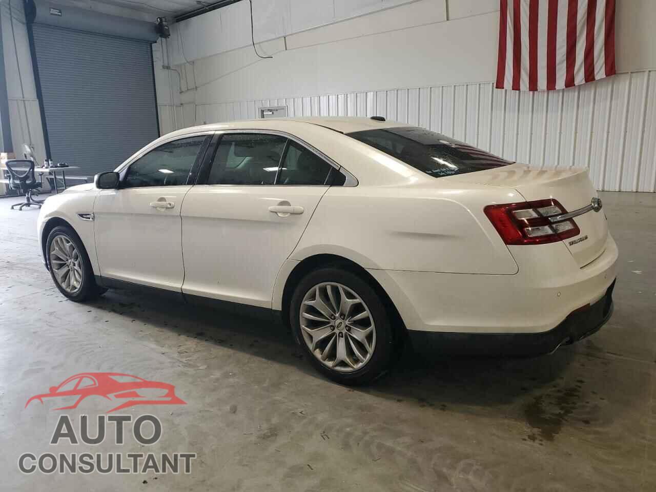 FORD TAURUS 2017 - 1FAHP2F87HG119177