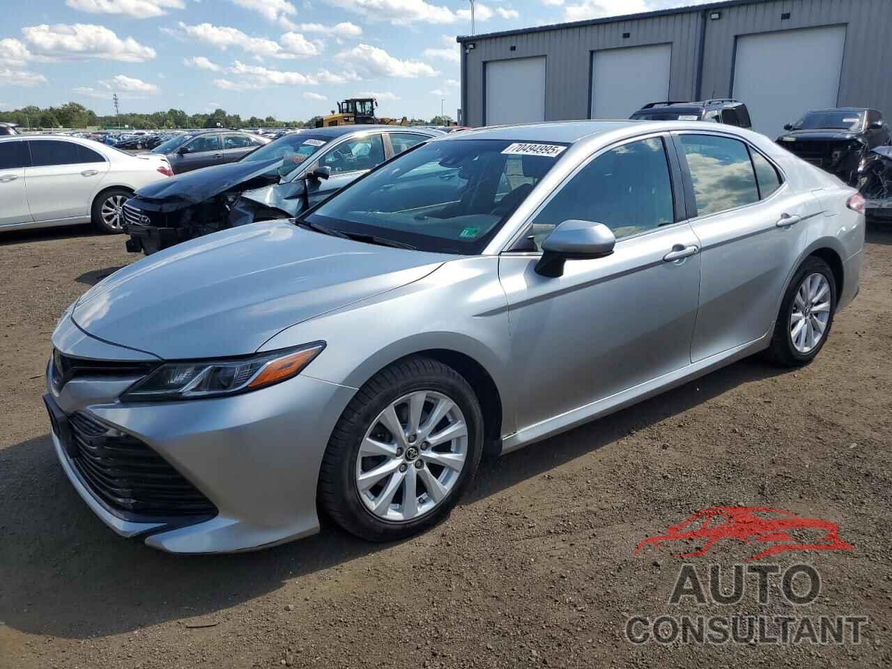 TOYOTA CAMRY 2018 - JTNB11HK6J3048051