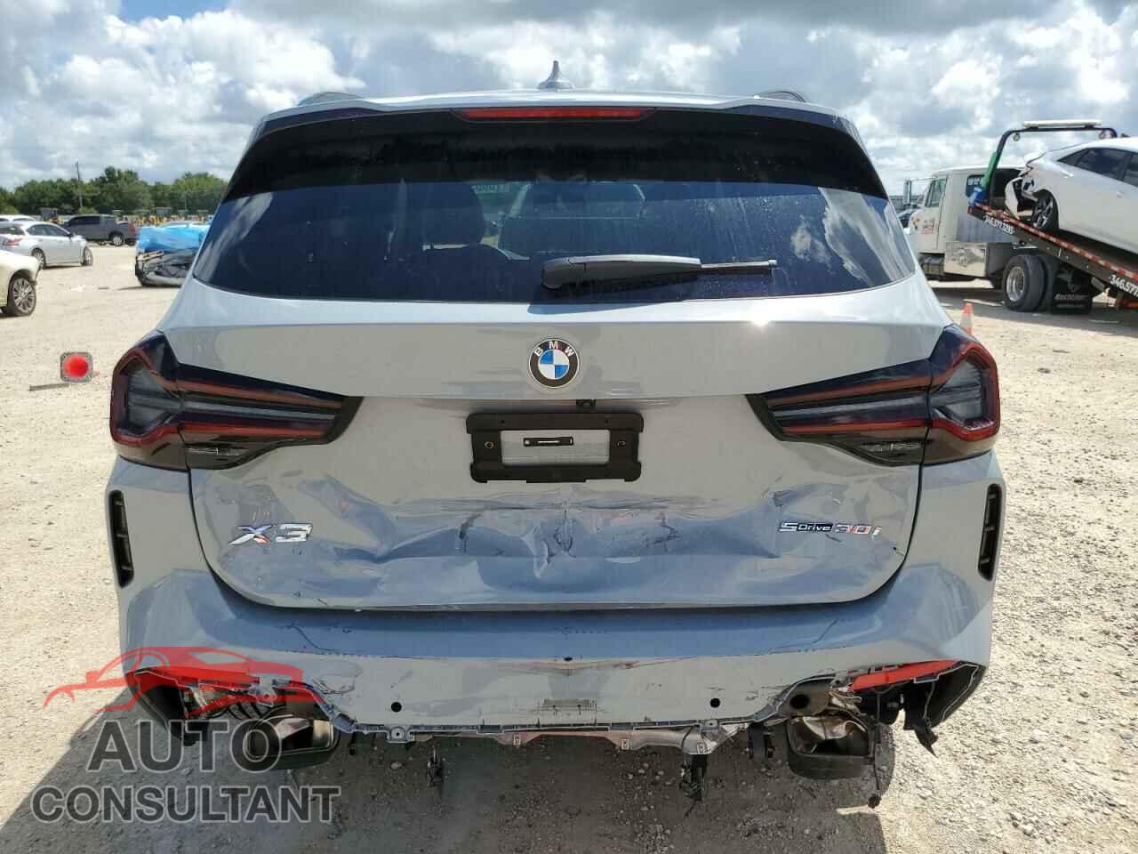 BMW X3 2023 - WBX47DP04PN240551