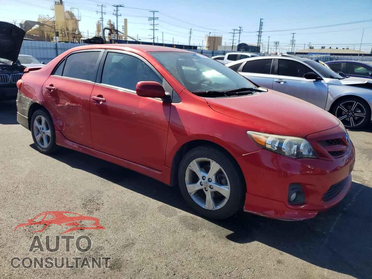 TOYOTA COROLLA 2013 - 2T1BU4EE3DC007772