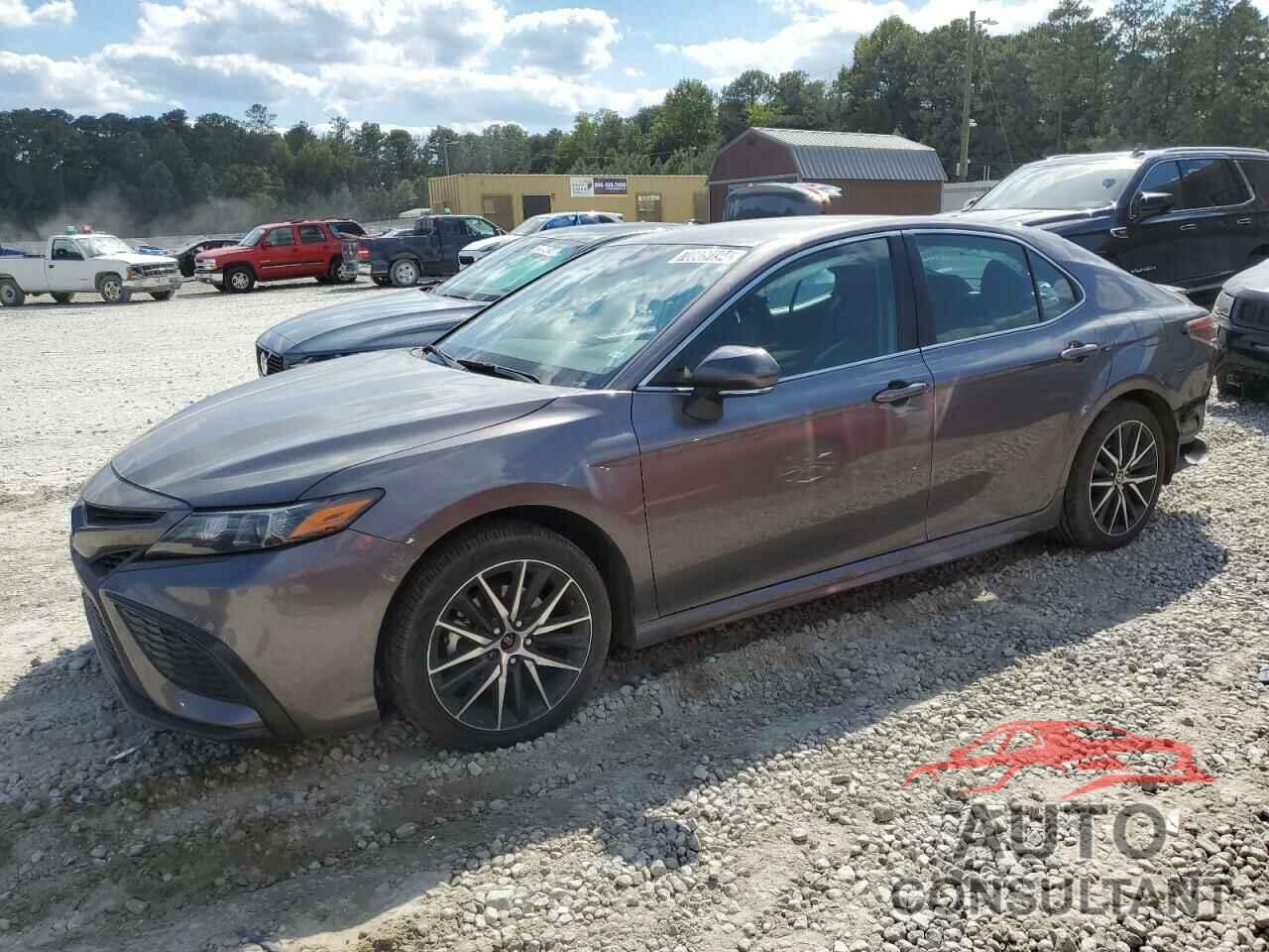 TOYOTA CAMRY 2023 - 4T1G11AK6PU770607