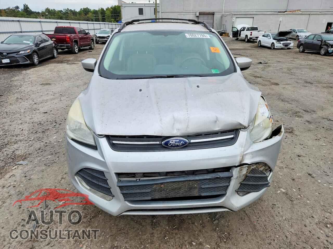 FORD ESCAPE 2016 - 1FMCU9G92GUC52356