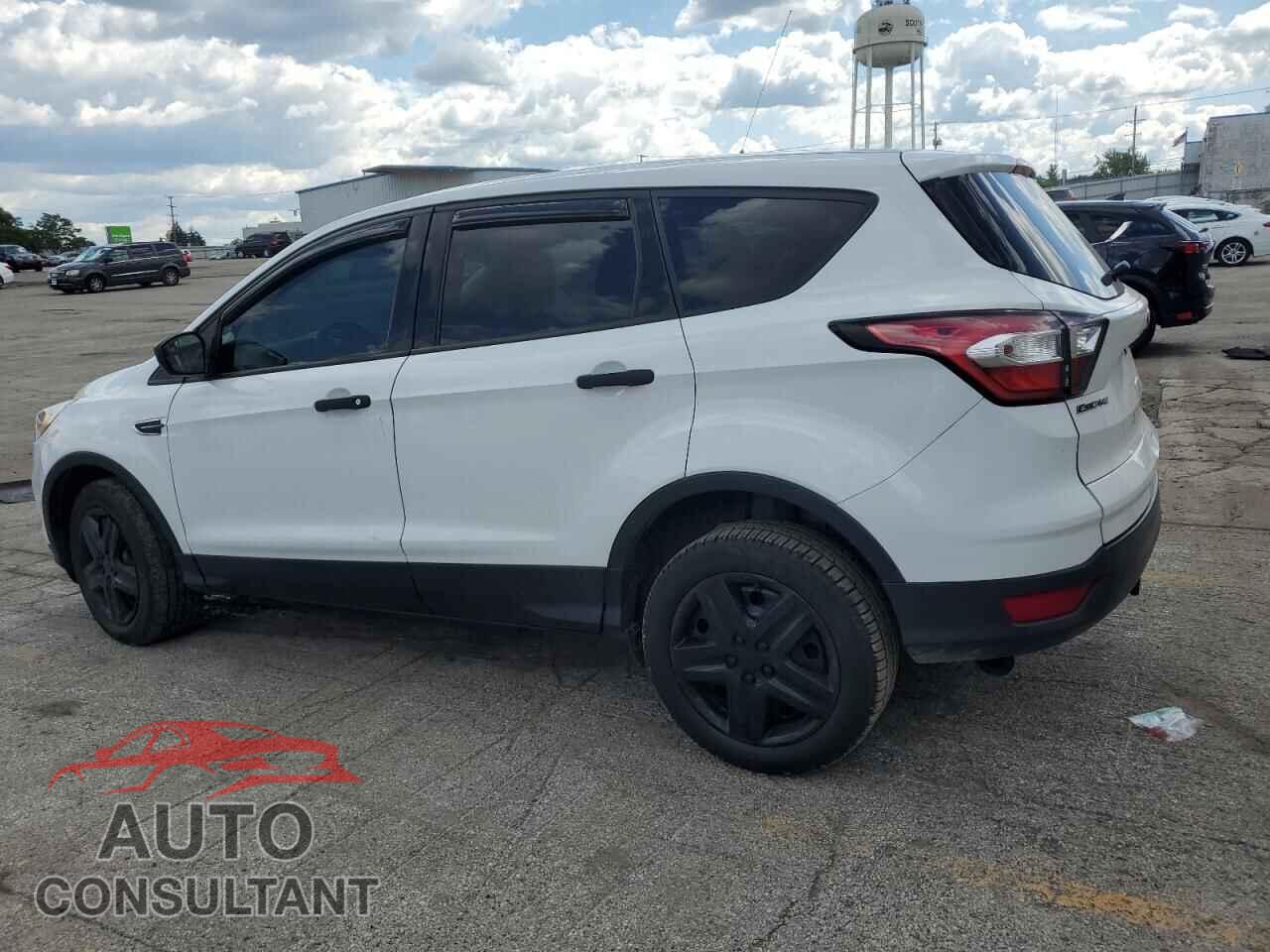 FORD ESCAPE 2017 - 1FMCU0F71HUD44393