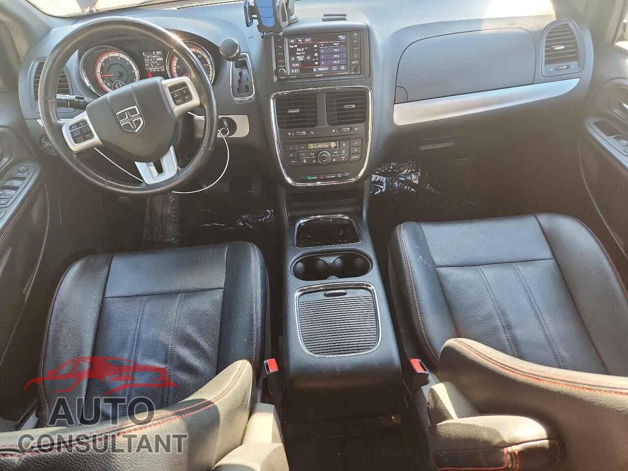 DODGE CARAVAN 2019 - 2C4RDGEG3KR764332