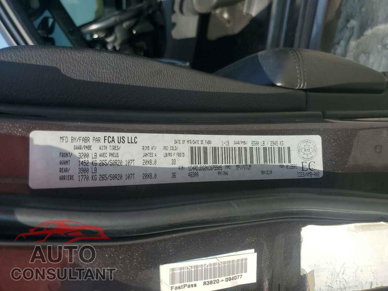 DODGE DURANGO 2019 - 1C4RDJDG2KC675505