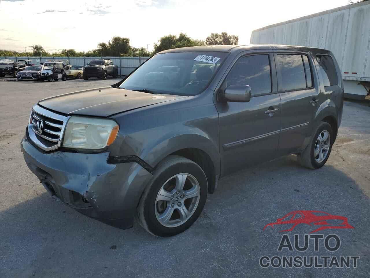 HONDA PILOT 2012 - 5FNYF3H5XCB022029
