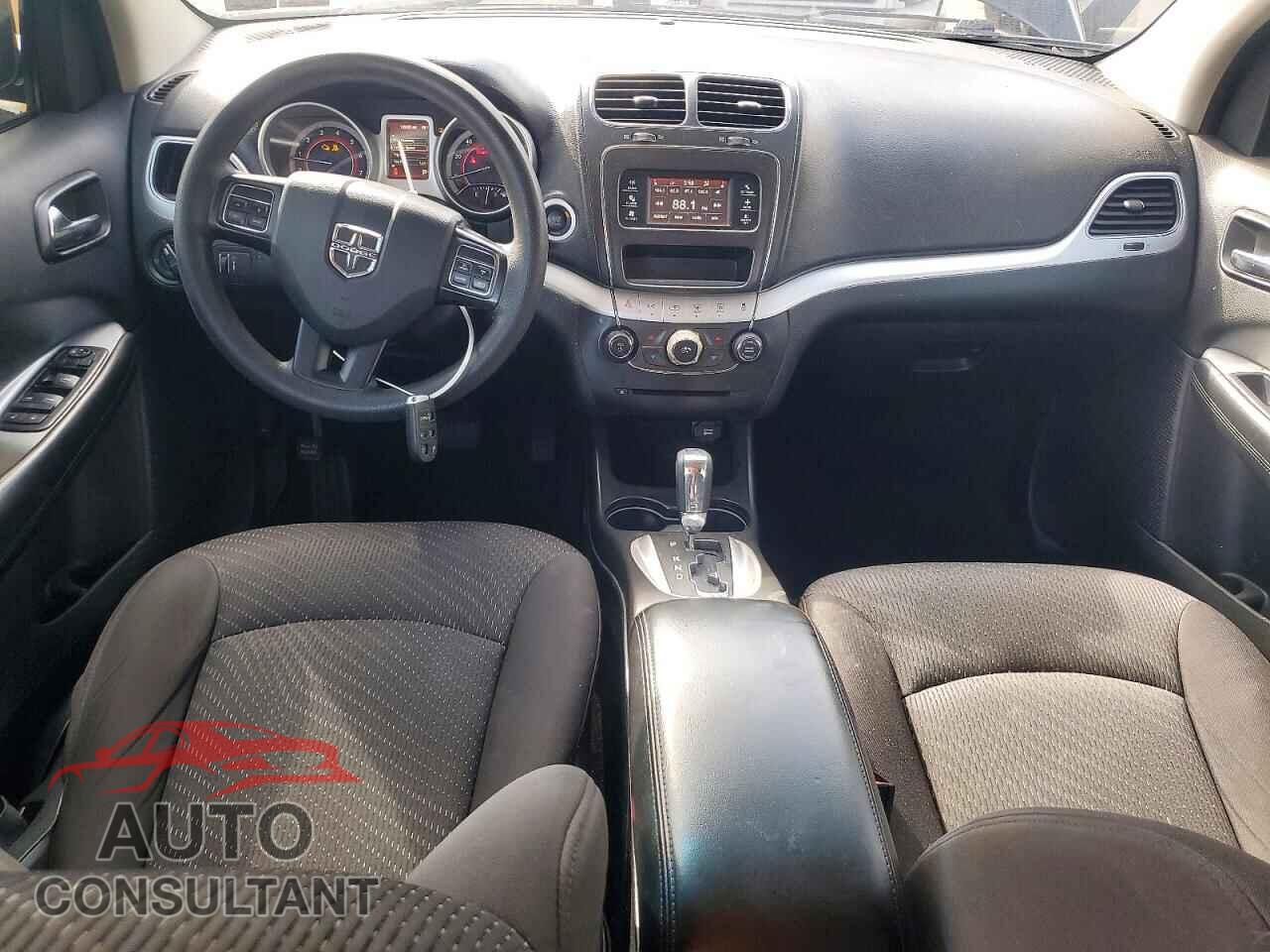 DODGE JOURNEY 2015 - 3C4PDCBG5FT711137