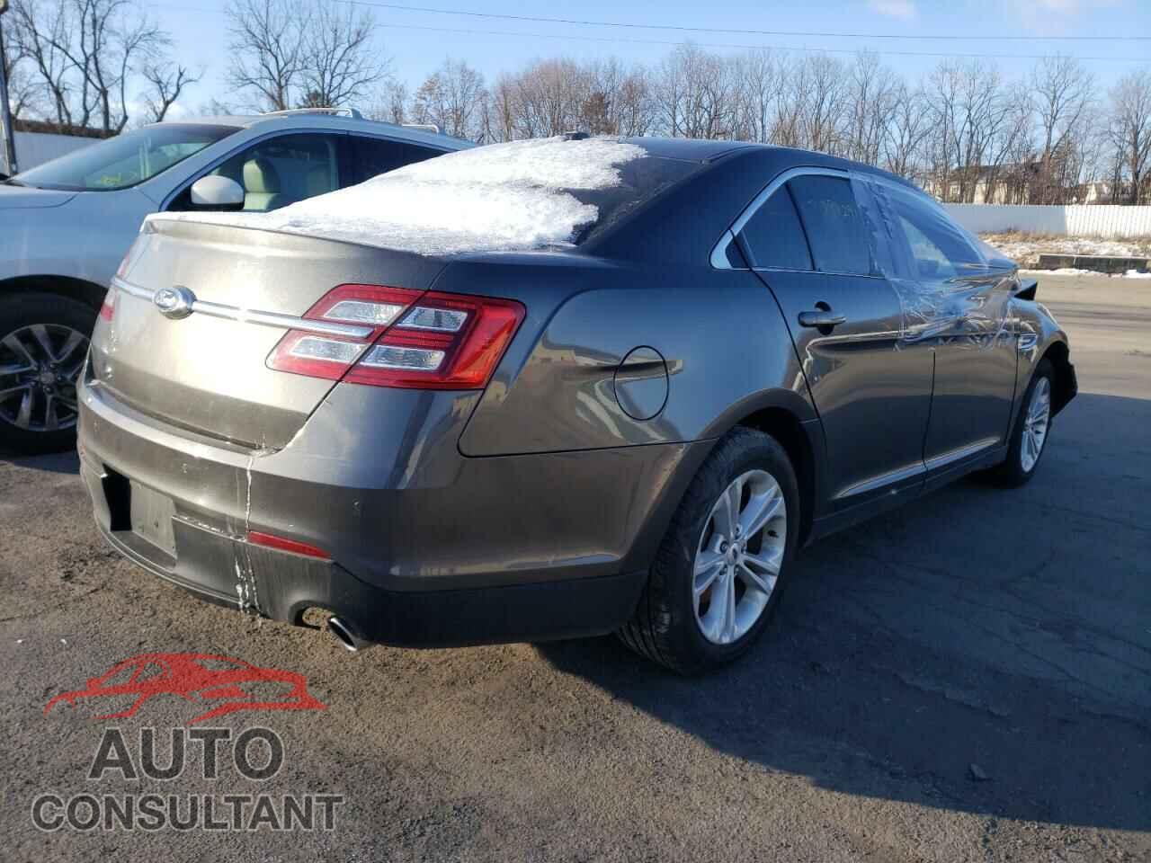 FORD TAURUS 2018 - 1FAHP2H84JG137347