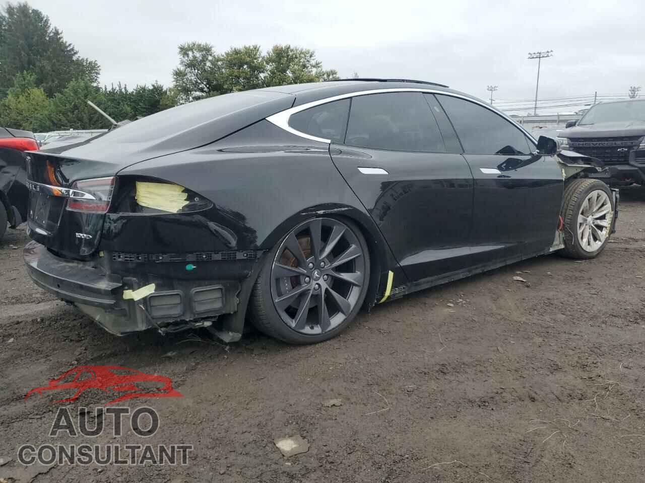 TESLA MODEL S 2018 - 5YJSA1E27JF261442
