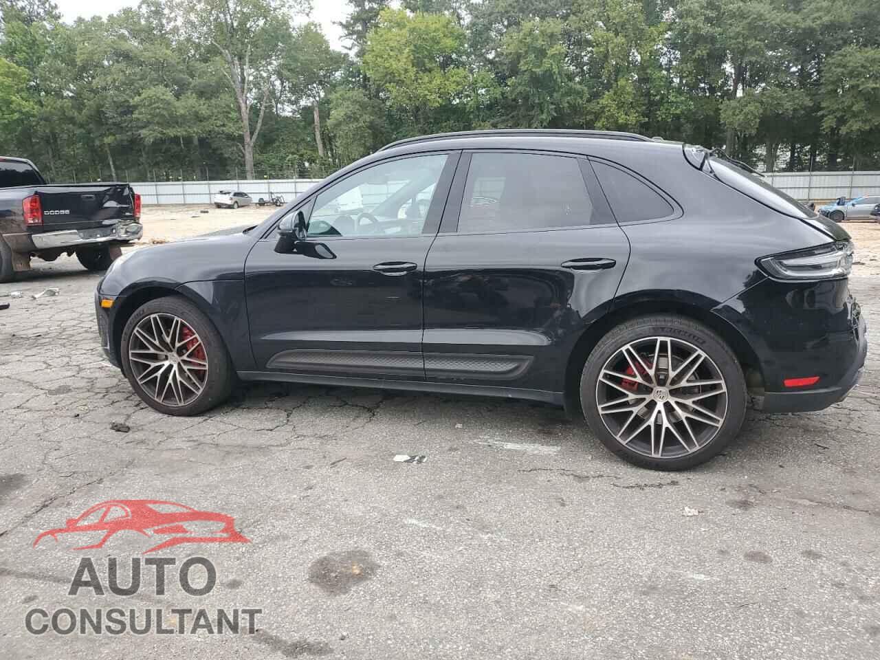 PORSCHE MACAN 2023 - WP1AG2A5XPLB39839