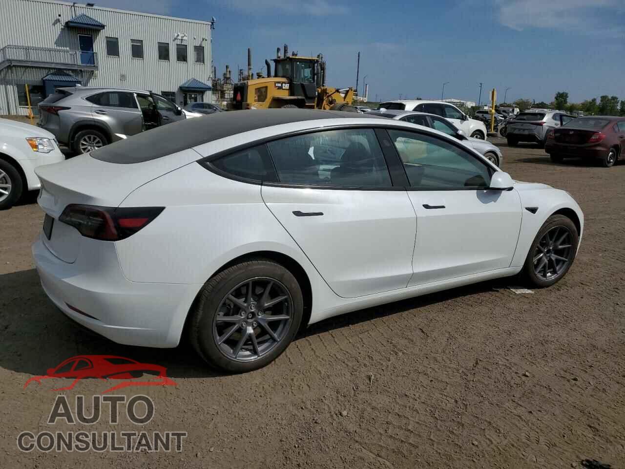 TESLA MODEL 3 2023 - LRW3E1FA2PC872321