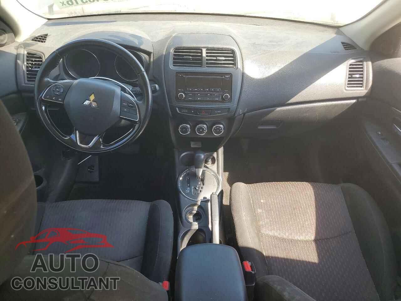MITSUBISHI OUTLANDER 2017 - JA4AP3AU2HZ005236