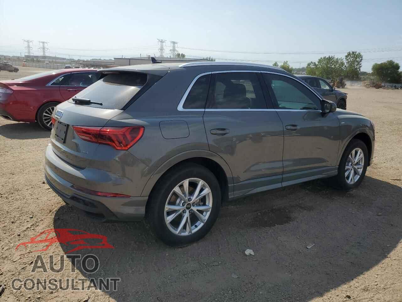 AUDI Q3 2025 - WA1EECF38S1075837