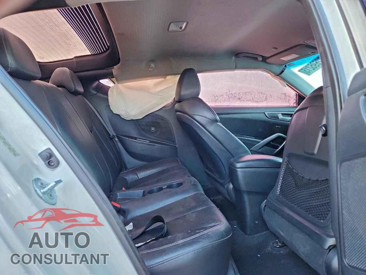 HYUNDAI VELOSTER 2014 - KMHTC6AE1EU200043