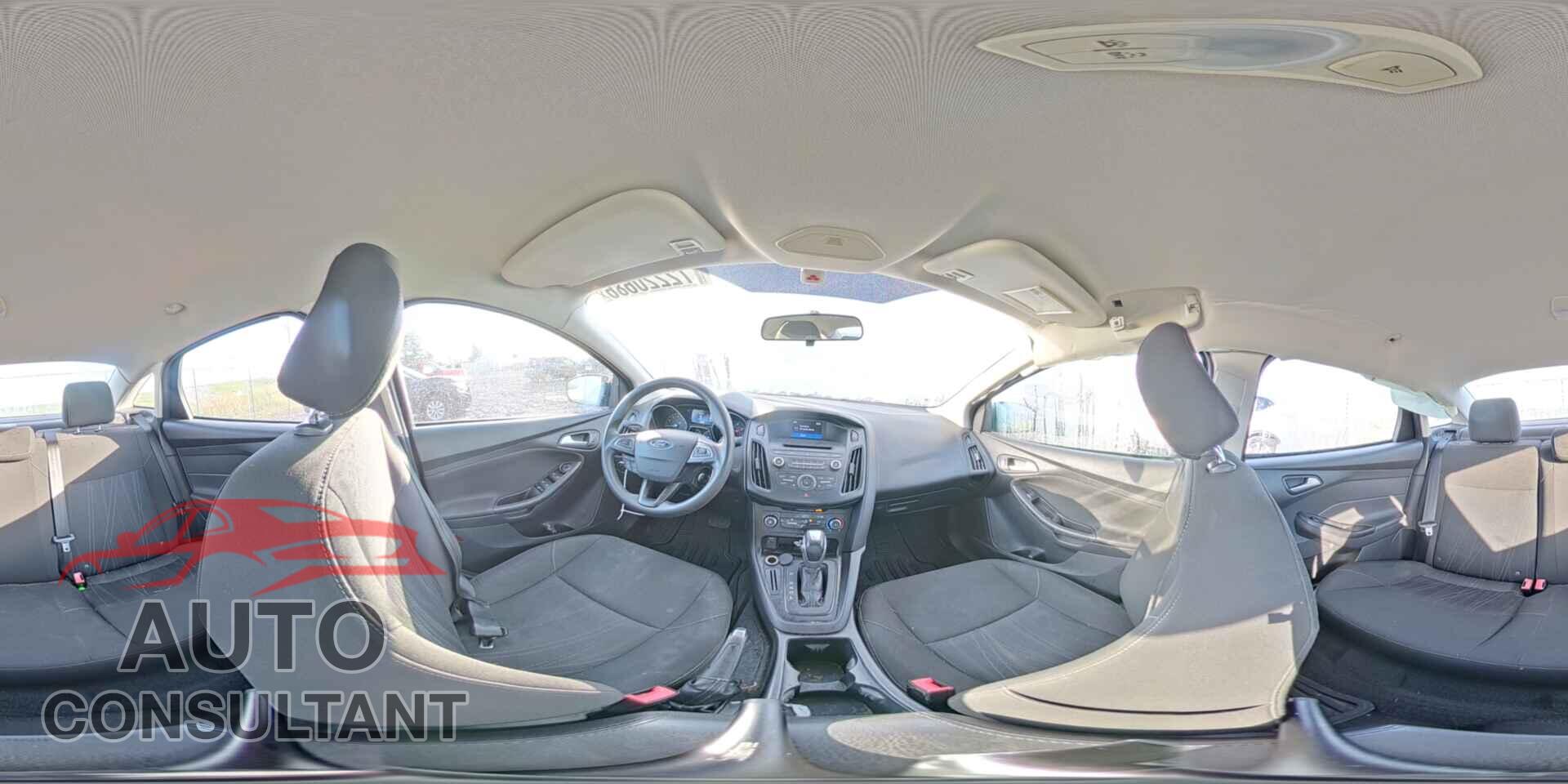 FORD FOCUS 2015 - 1FADP3F28FL203948