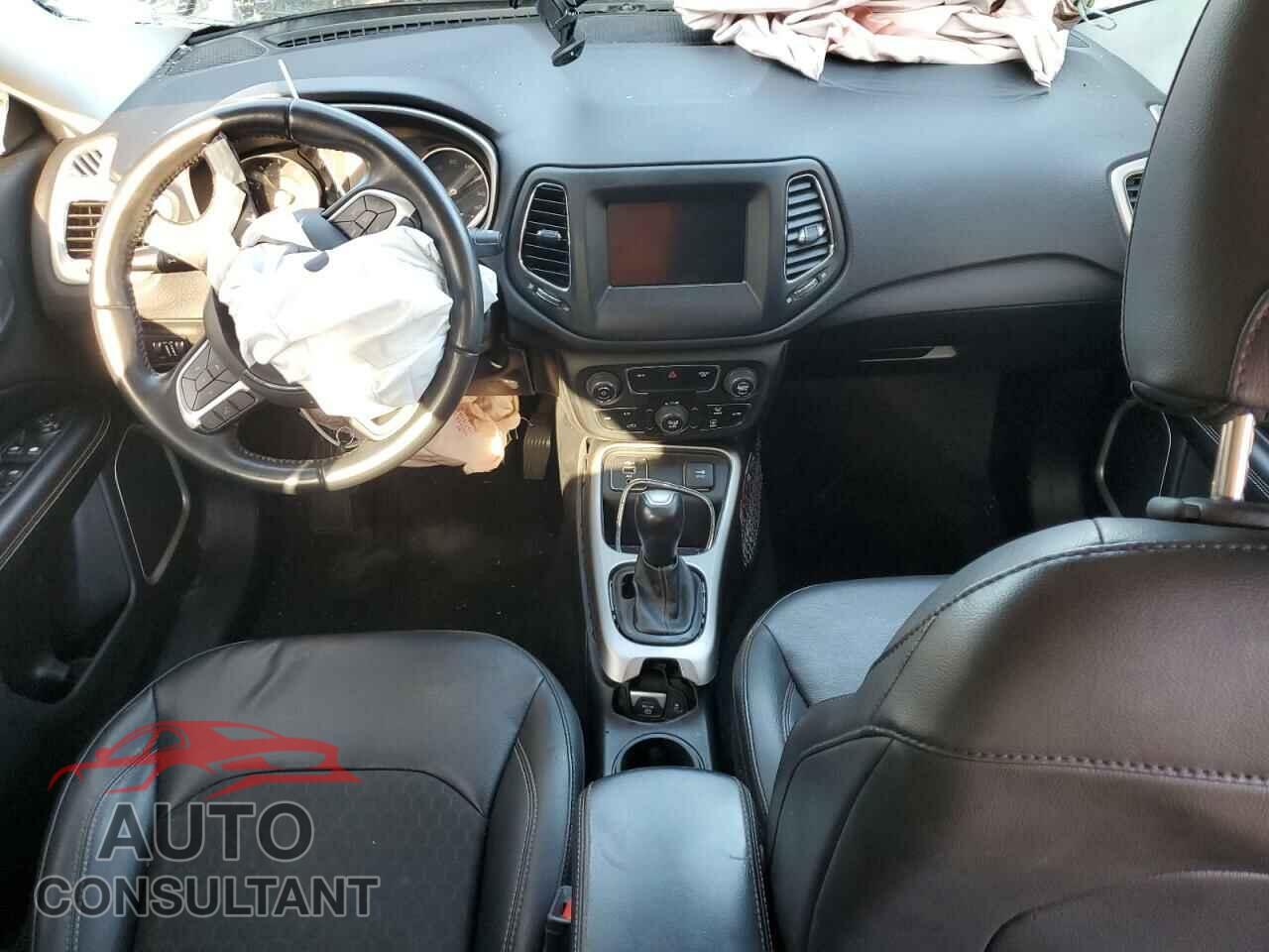 JEEP COMPASS 2019 - 3C4NJCBB5KT851137