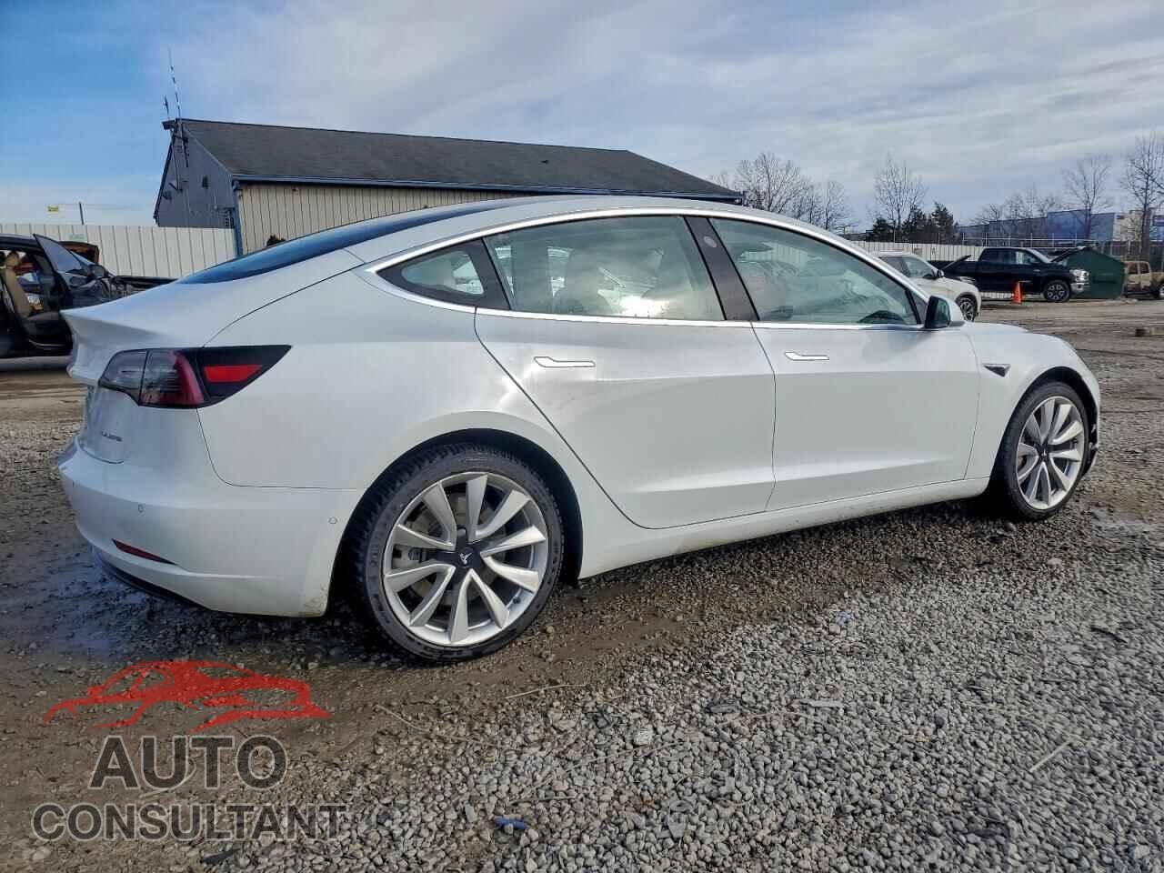 TESLA MODEL 3 2018 - 5YJ3E1EB4JF097950