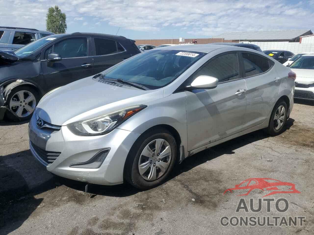 HYUNDAI ELANTRA 2016 - 5NPDH4AE4GH732530