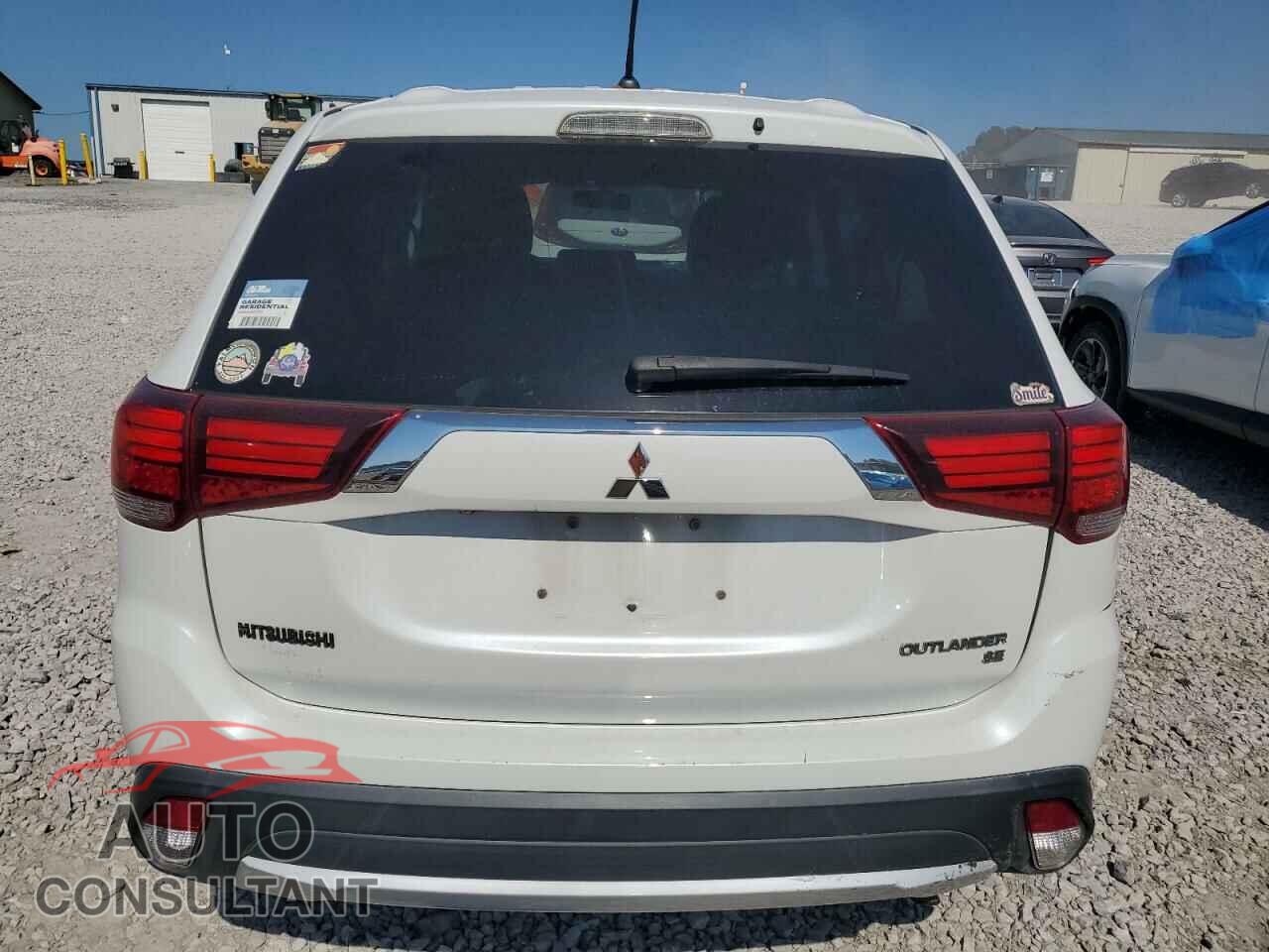 MITSUBISHI OUTLANDER 2016 - JA4AZ3A3XGZ010720