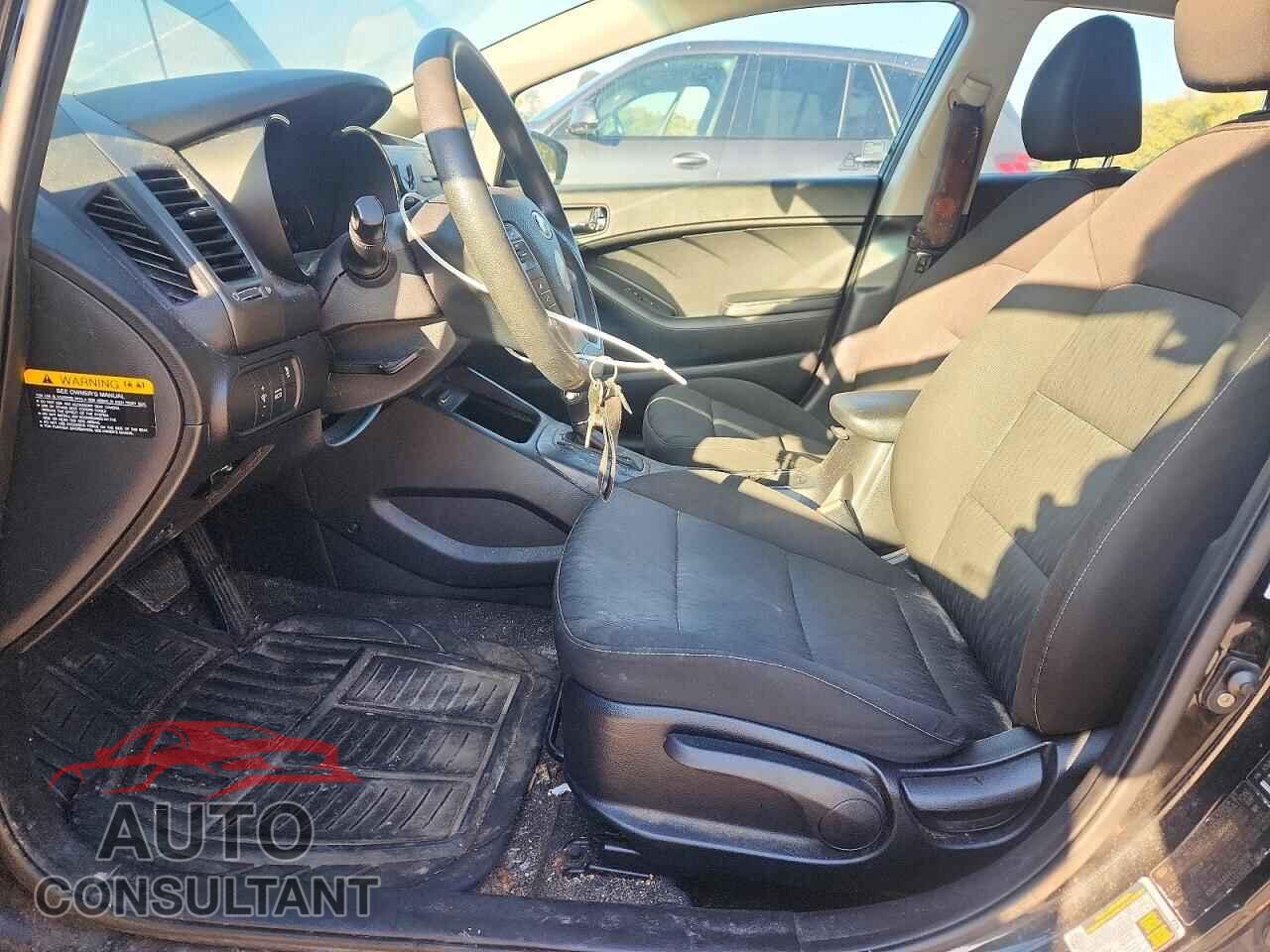 KIA FORTE 2016 - KNAFK4A64G5598196