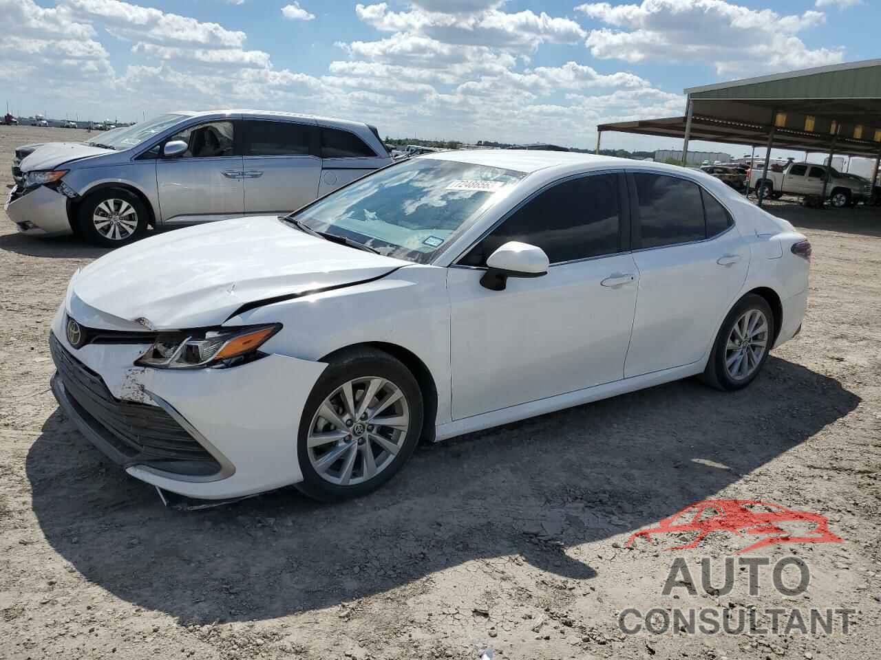 TOYOTA CAMRY 2021 - 4T1C11AK7MU437889