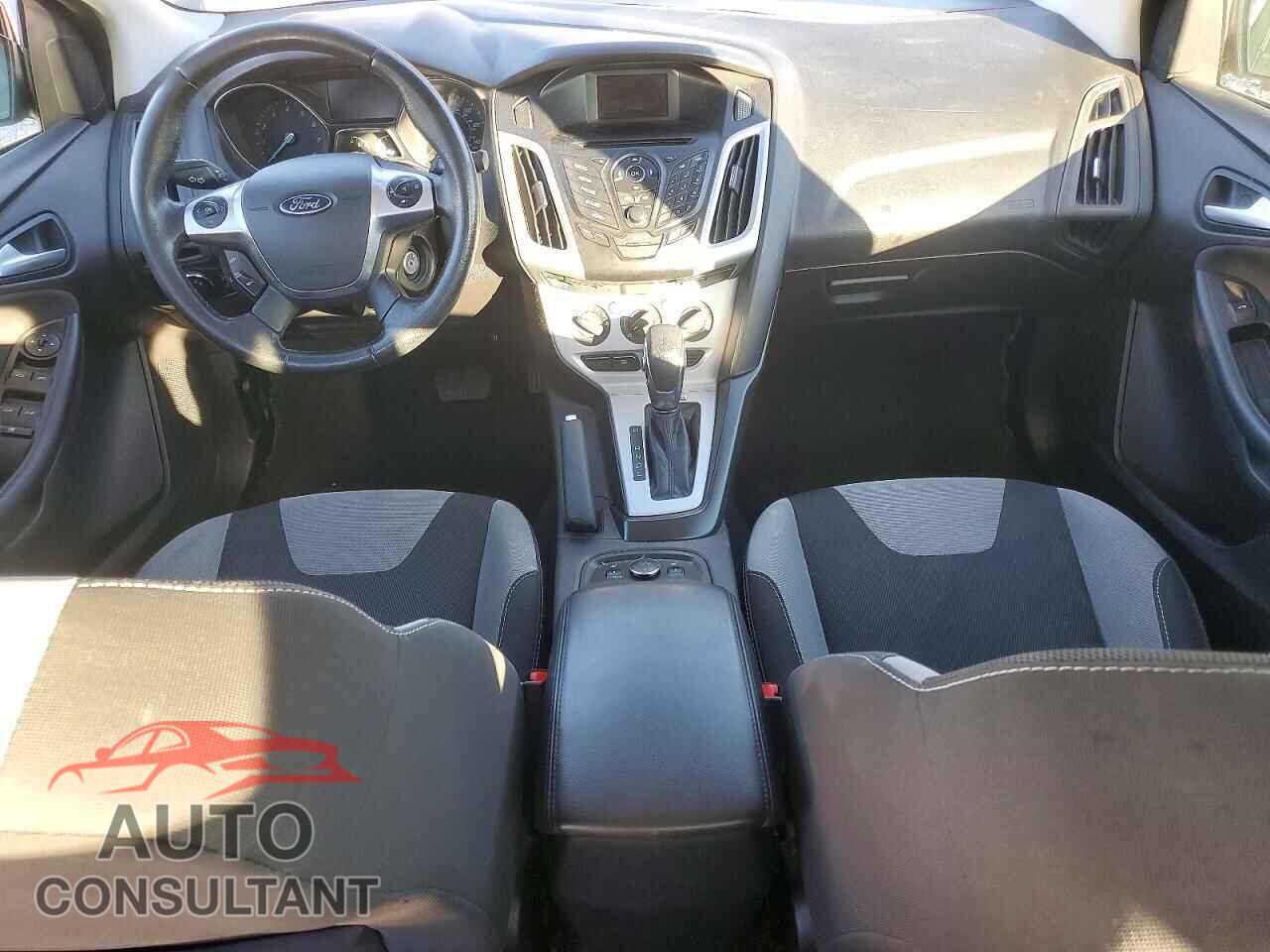 FORD FOCUS 2014 - 1FADP3F26EL247252