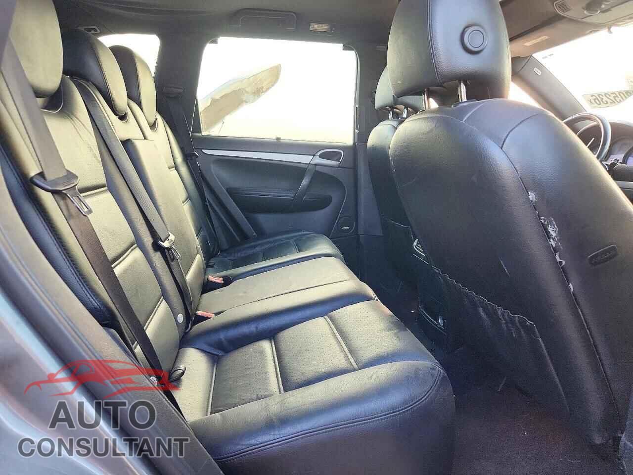 PORSCHE CAYENNE 2010 - WP1AA2AP6ALA02696