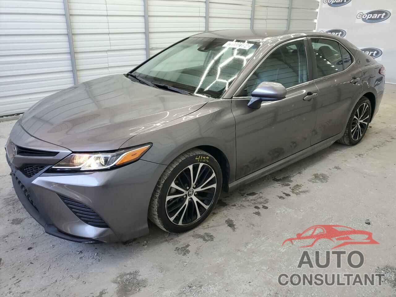 TOYOTA CAMRY 2018 - 4T1B11HK4JU043778