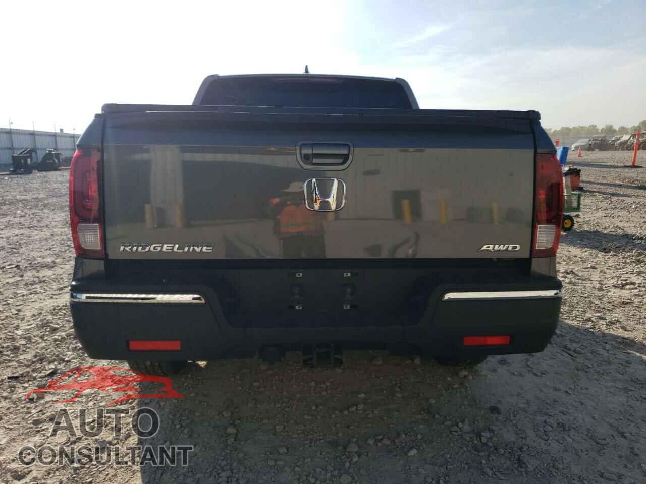 HONDA RIDGELINE 2018 - 5FPYK3F66JB002968