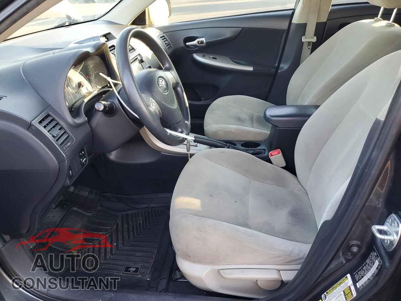 TOYOTA COROLLA 2013 - 2T1BU4EE3DC963530