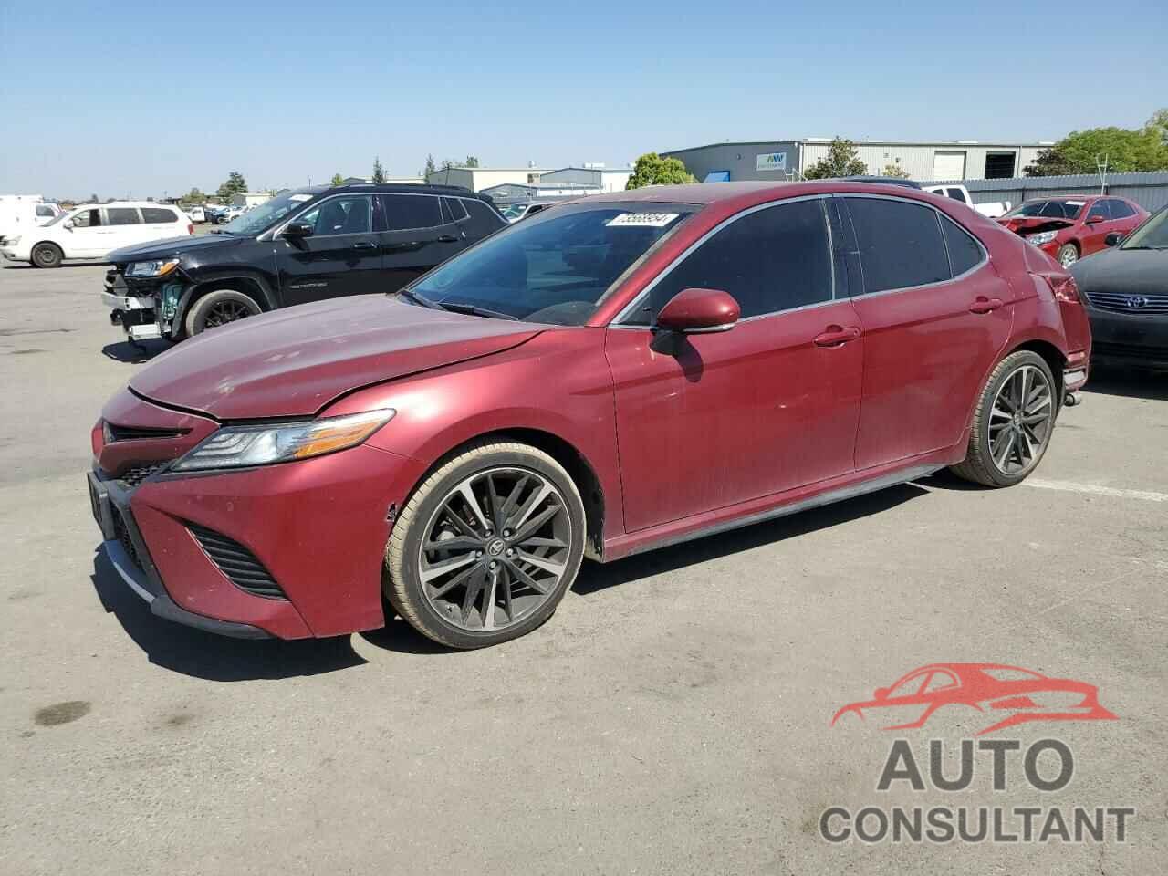 TOYOTA CAMRY 2018 - 4T1B61HKXJU532235