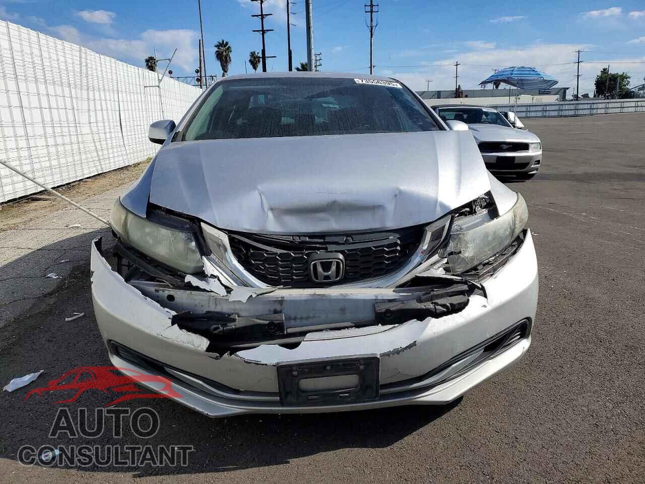 HONDA CIVIC 2013 - 19XFB2F58DE225699