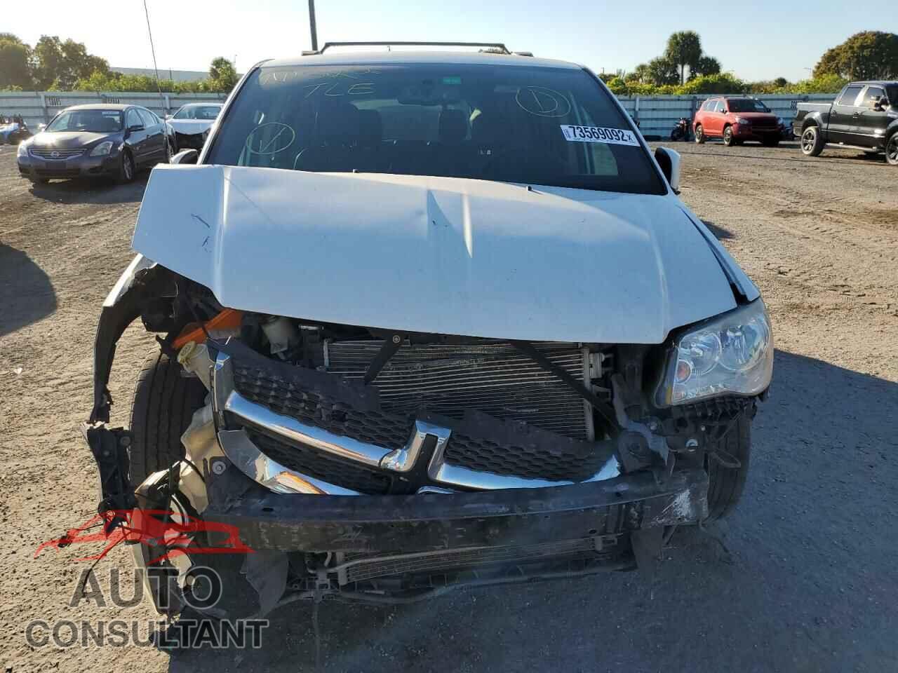 DODGE CARAVAN 2017 - 2C4RDGCG7HR711208
