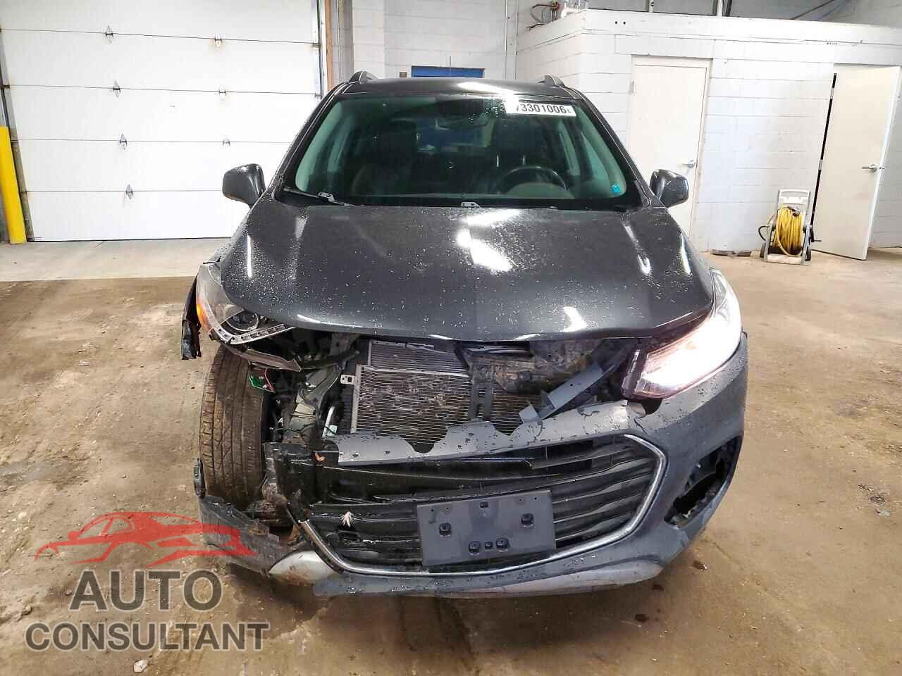 CHEVROLET TRAX 2019 - 3GNCJLSBXKL405015