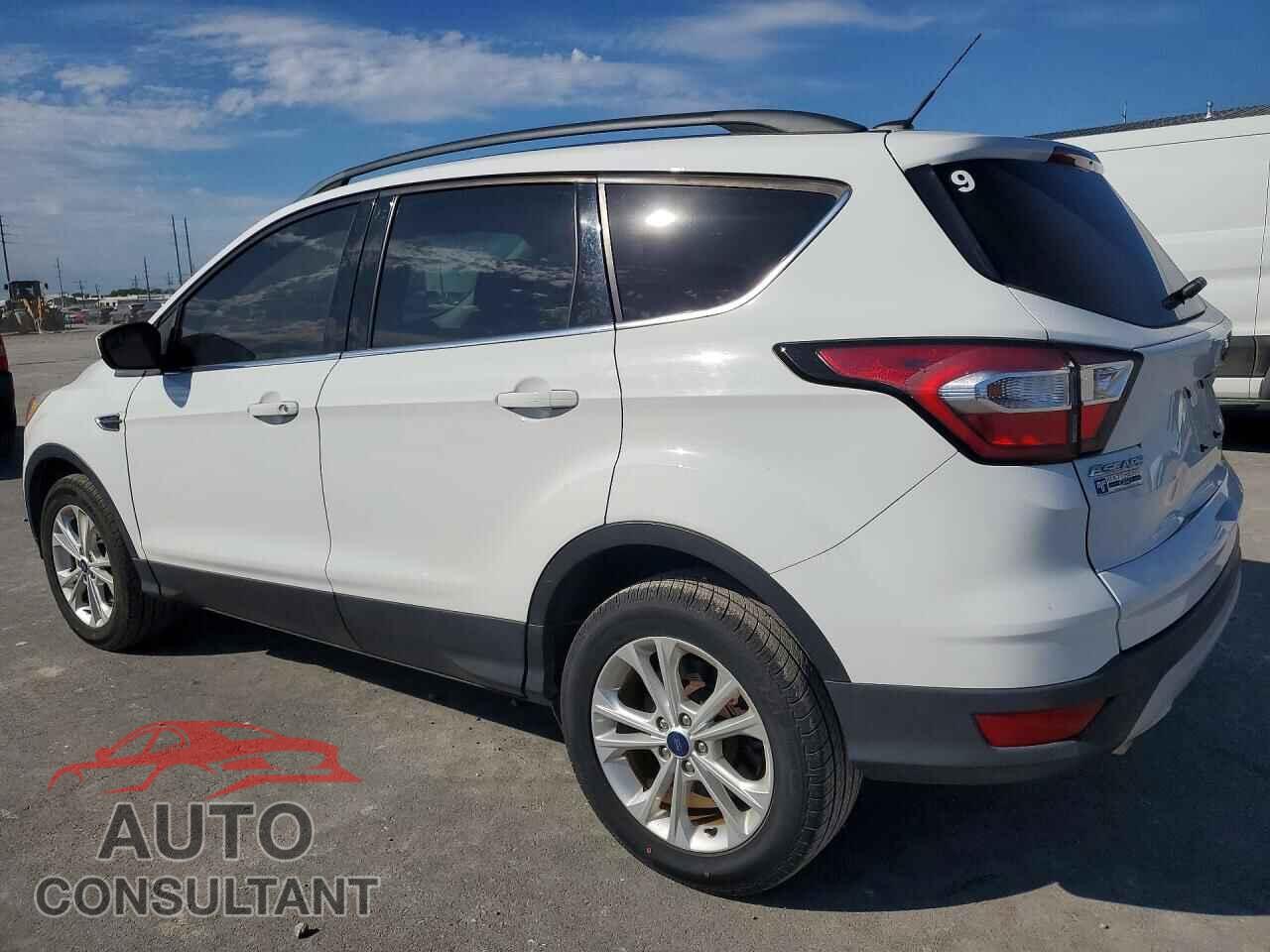 FORD ESCAPE 2018 - 1FMCU9GD2JUA36308