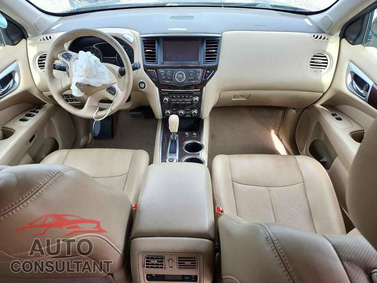 NISSAN PATHFINDER 2015 - 5N1AR2MM8FC611920