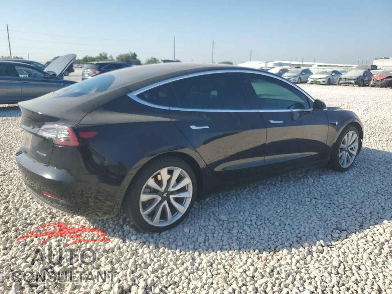 TESLA MODEL 3 2018 - 5YJ3E1EB7JF145151