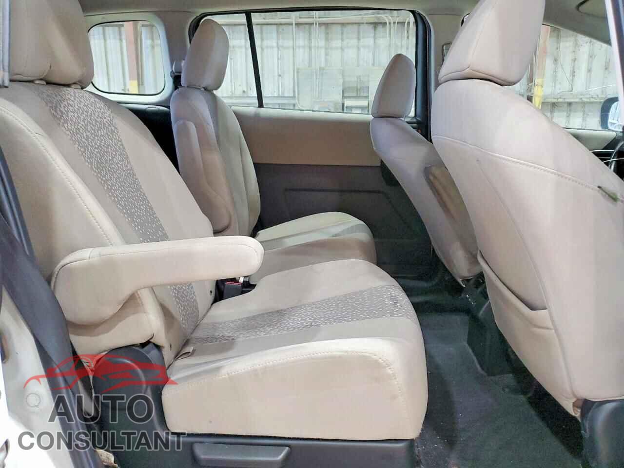 MAZDA 5 2012 - JM1CW2BLXC0127082