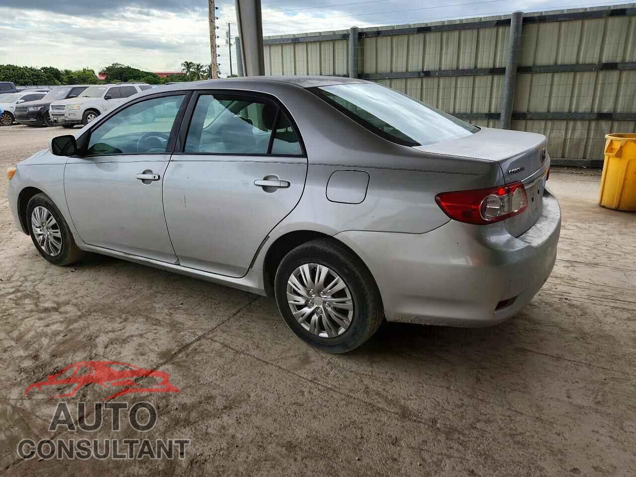 TOYOTA COROLLA 2011 - 2T1BU4EE0BC731237