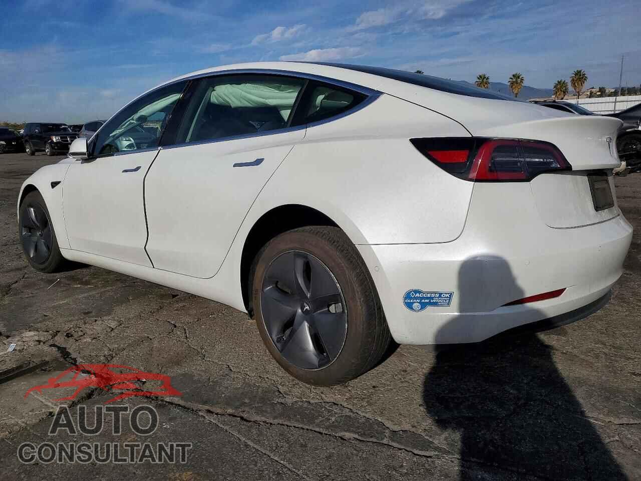 TESLA MODEL 3 2020 - 5YJ3E1EA9LF805894