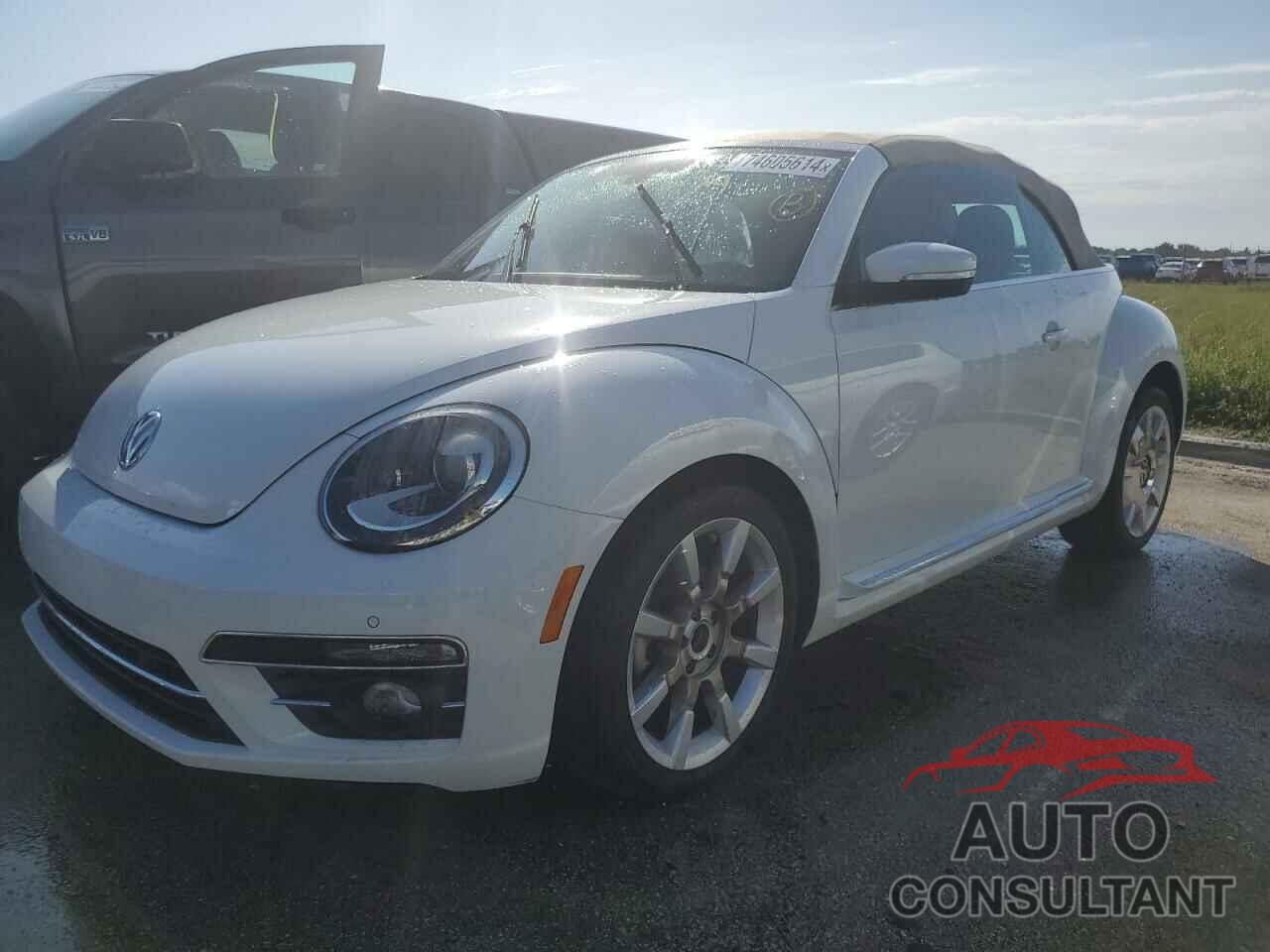 VOLKSWAGEN BEETLE 2019 - 3VW5DAAT6KM504705